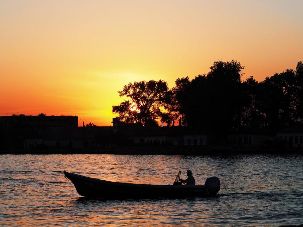 Casa De Vacanta Rodica Sulina Ngoại thất bức ảnh